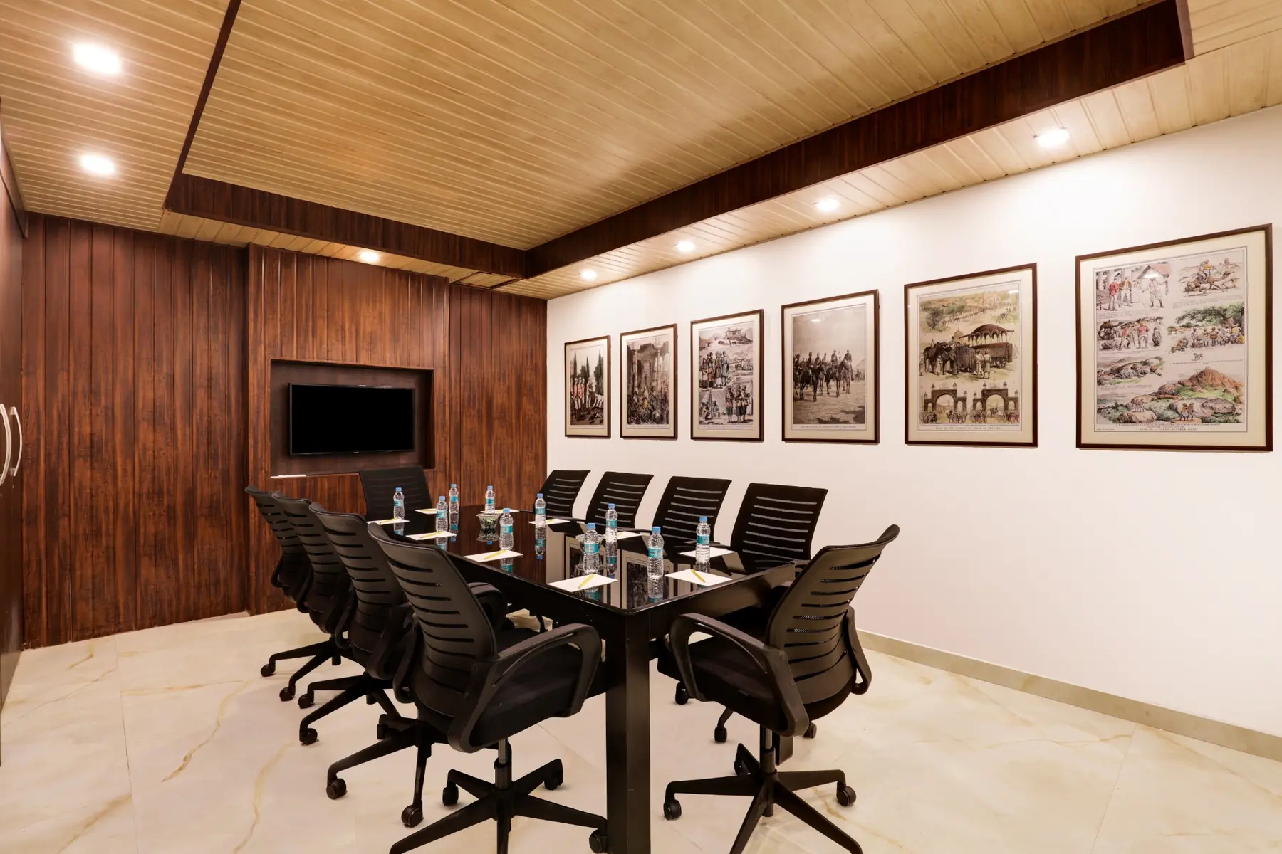 Boardroom at The Phlox